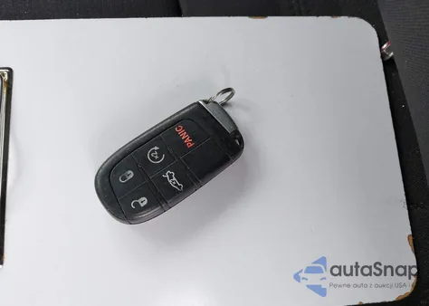 2015 Chrysler 200 Limited из США, поврежденный, VIN 1C3CCCAB7FN753109